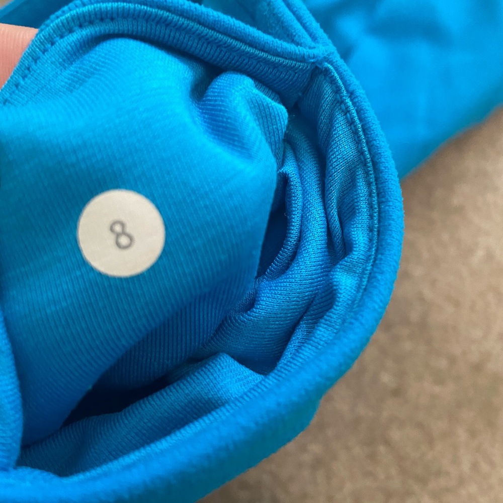 ⚡️Lululemon Cinched Cropped Leggings in Blue - Picture 5 of 7